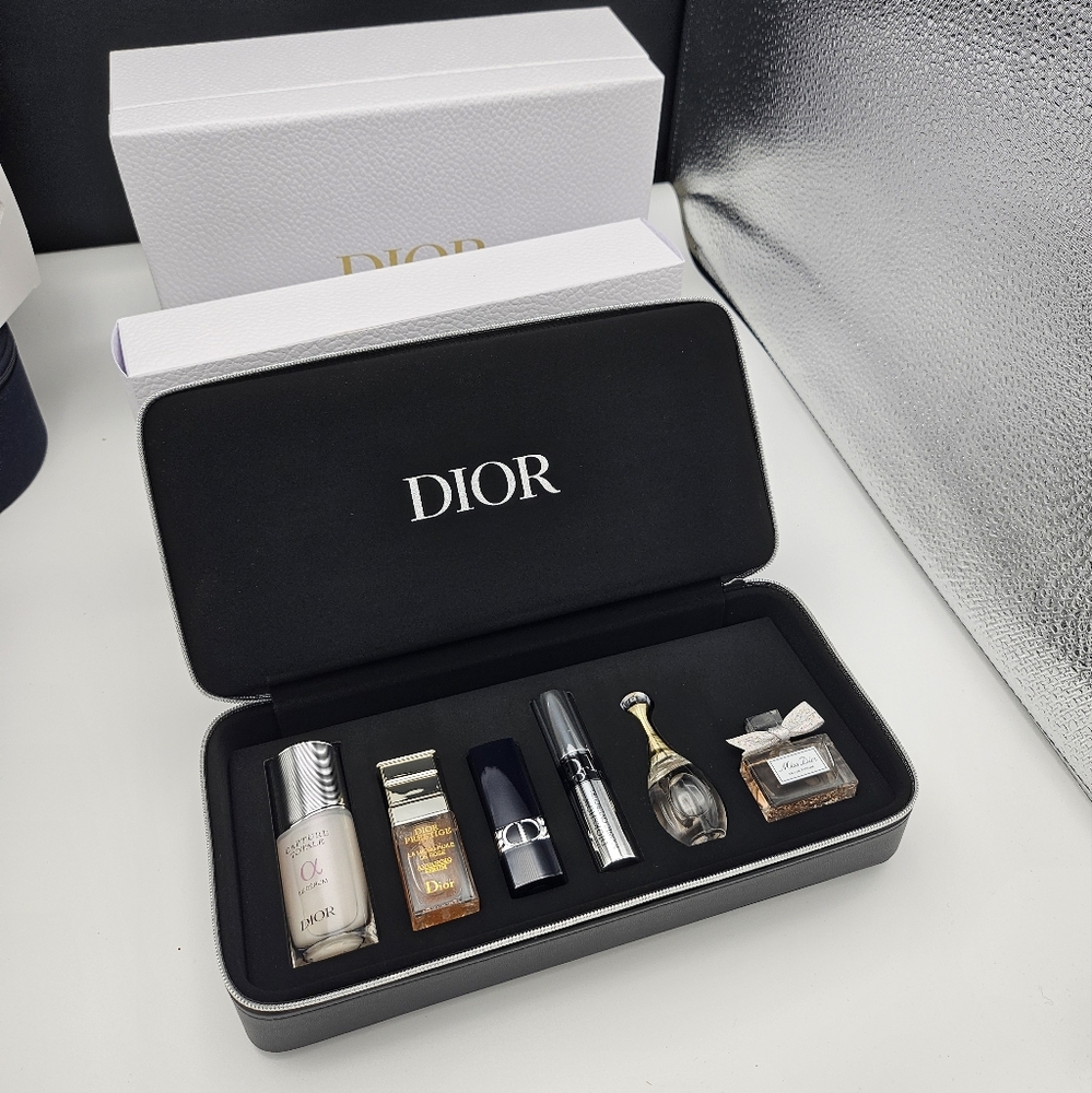 Brand new Dior travel size set in a coffret from Dior Beauty